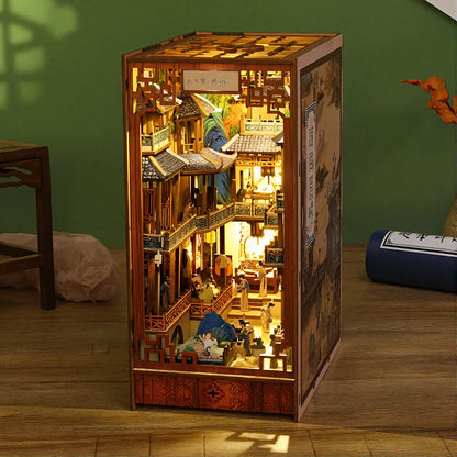 Lanternlight Passage Book Nook Kit | Collector's Edition